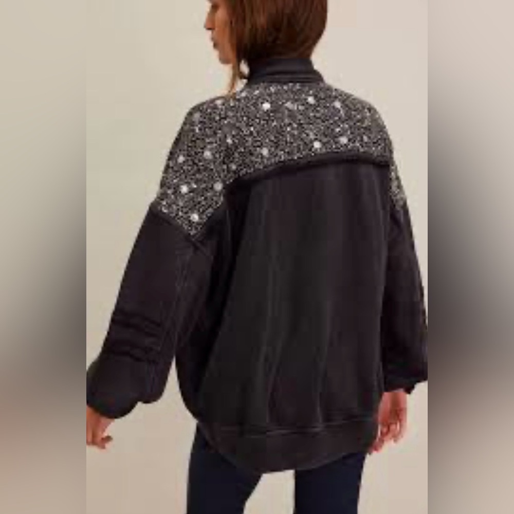 NWT FREE PEOPLE SPARKLE SWEATSHIRT IN BLACK COMBO 🔥🔥🔥 - Picture 3 of 5
